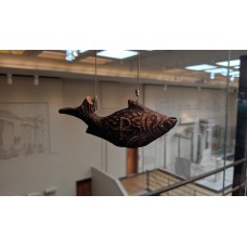 Clay fish-shaped hanging lamp